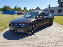 Brązowy Używany 2016 Skoda Superb LAURIN & KLEMENT Kombi | 69 900 zł (Uczciwa cena)