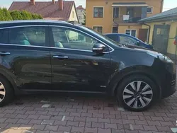 Czarny Używany 2016 Kia Sportage SUV | 73 000 zł (Uczciwa cena)
