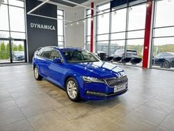 Niebieski Używany 2020 Skoda Superb Style Kombi | 84 500 zł (Uczciwa cena)