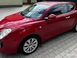 Wiśniowy Używany 2009 Alfa Romeo MiTo Hatchback | 11 800 zł (Uczciwa cena)