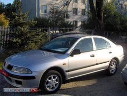 Srebrny (metalik) Używany 2000 Mitsubishi Carisma Hatchback | 13 800 zł