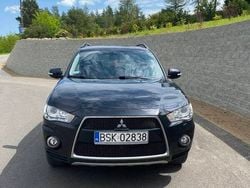 Czarny Używany 2012 Mitsubishi Outlander SUV | 27 900 zł