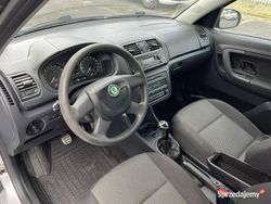 Szary Używany 2012 Skoda Roomster Scout Kombi | 13 900 zł