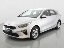 Srebrny Używany 2019 Kia Ceed | 49 900 zł (Uczciwa cena)
