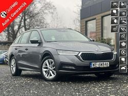 Szary (metalik) Używany 2022 Skoda Octavia Kombi | 69 900 zł (Uczciwa cena)