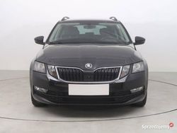 Czarny Używany 2017 Skoda Octavia Kombi | 44 499 zł (Uczciwa cena)