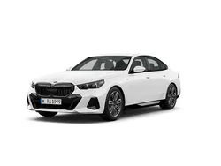 Biel alpejska Używany 2024 BMW 520 Shadowline Sedan/Limuzyna | 259 900 zł (Super Cena)