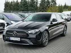 Czarny Używany 2020 Mercedes E220 AMG Sedan/Limuzyna | 173 000 zł (Drogi)