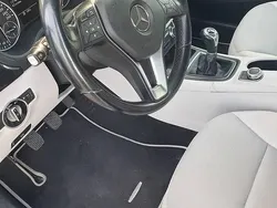 Używany 2013 Mercedes B180 Minivan | 28 100 zł