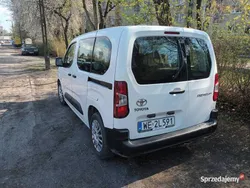 Biały Używany 2020 Toyota Proace Verso Minivan | 48 700 zł (Super Cena)