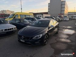 Czarny Używany 2015 Volvo S60 R-Design Sedan/Limuzyna | 49 900 zł (Dobra cena)