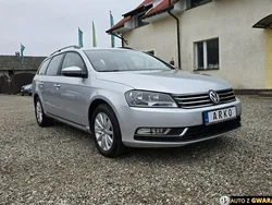 Srebrny (metalik) Używany 2011 VW Passat Kombi | 27 900 zł (Dość drogi)