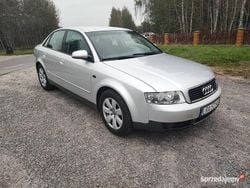 Srebrny Używany 2002 Audi A4 Sedan/Limuzyna | 5700 zł (Uczciwa cena)