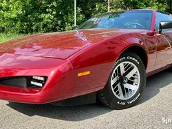 Używany 1991 Pontiac Firebird | 60 000 zł