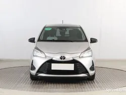 Srebrny Używany 2017 Toyota Yaris Hatchback | 42 999 zł (Uczciwa cena)