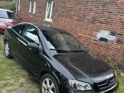 Czarny Używany 2002 Opel Astra Coupe | 2700 zł