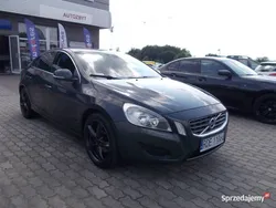 Szary Używany 2010 Volvo S60 Sedan/Limuzyna | 26 900 zł (Uczciwa cena)