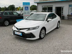 Biały Używany 2021 Toyota Camry Comfort Sedan/Limuzyna | 94 899 zł (Super Cena)