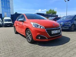 Inny kolor Używany 2018 Peugeot 208 Allure+ Hatchback | 39 900 zł (Uczciwa cena)