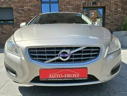 Złoty Używany 2010 Volvo V60 Momentum Kombi | 29 900 zł (Drogi)