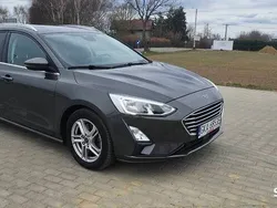 Szary Używany 2019 Ford Focus Kombi | 49 900 zł (Uczciwa cena)
