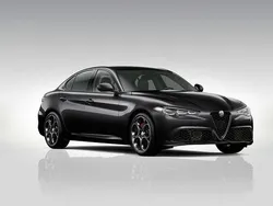Lakier metalizowany czarny volcano black Nowe 2025 Alfa Romeo Giulia Veloce Sedan/Limuzyna | 228 900 zł