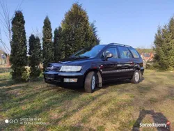 Granatowy Używany 2002 Mitsubishi Space Wagon Minivan | 5300 zł