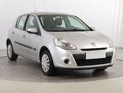 Srebrny Używany 2010 Renault Clio III Hatchback | 13 999 zł (Uczciwa cena)