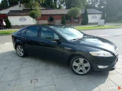 Czarny Używany 2011 Ford Mondeo Hatchback | 24 400 zł