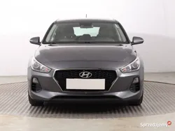 Srebrny Używany 2017 Hyundai i30 Hatchback | 40 999 zł (Dobra cena)