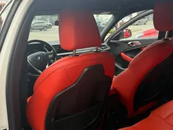 Biały Używany 2022 BMW 118 Luxury Line Hatchback | 103 900 zł (Uczciwa cena)