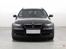 Czarny Używany 2007 BMW 320 Kombi | 13 999 zł (Dobra cena)