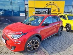 Lakier pastelowy czerwony passione Nowe 2025 Fiat 600 La Prima SUV | 102 627 zł (Uczciwa cena)