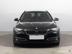 Czarny Używany 2014 BMW 520 Kombi | 53 999 zł (Dobra cena)