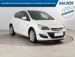 Biały Używany 2013 Opel Astra | 18 999 zł (Dobra cena)