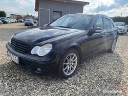 Czarny Używany 2006 Mercedes C200 Sedan/Limuzyna | 8990 zł