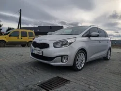 Beżowy Używany 2015 Kia Carens Minivan | 39 999 zł (Dość drogi)