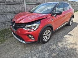 Czerwony Używany 2020 Renault Captur SUV | 35 900 zł