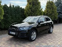 Czarny Używany 2018 Audi Q5 Premium SUV | 117 000 zł (Drogi)