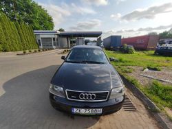 Czarny Używany 2001 Audi A6 Sedan/Limuzyna | 11 000 zł