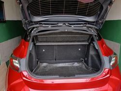 Czerwony Używany 2020 Toyota Corolla Sport Hatchback | 98 000 zł (Uczciwa cena)