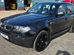 Czarny Używany 2004 BMW X3 SUV | 24 900 zł