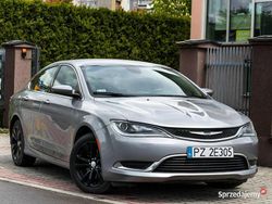 Szary Używany 2015 Chrysler 200 Sedan/Limuzyna | 29 900 zł