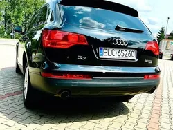 Czarny Używany 2008 Audi Q7 SUV | 32 800 zł (Dobra cena)