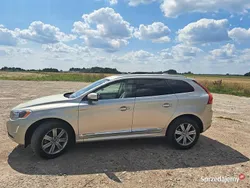 Złoty Używany 2017 Volvo XC60 SUV | 67 000 zł (Super Cena)