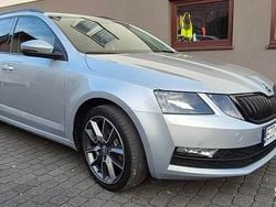 Srebrny Używany 2020 Skoda Octavia Kombi | 47 900 zł (Uczciwa cena)