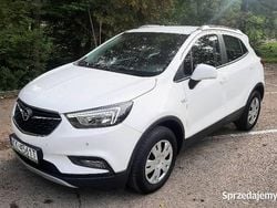 Biały Używany 2019 Opel Mokka X Enjoy SUV | 43 900 zł (Dobra cena)