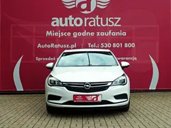 Biały Używany 2018 Opel Astra Hatchback | 32 500 zł (Dobra cena)