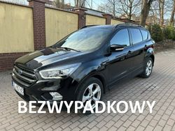 Czarny Używany 2019 Ford Kuga SUV | 66 950 zł (Uczciwa cena)