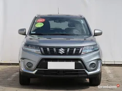 Szary Używany 2021 Suzuki Vitara SUV | 89 999 zł (Dość drogi)